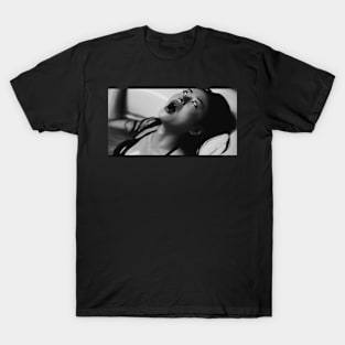 the black rae 666 T-Shirt